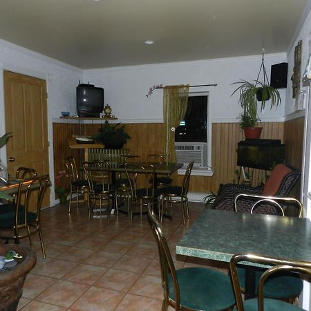 Auberge Chez Caro Sacre-Coeur Esterno foto