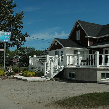 Auberge Chez Caro Sacre-Coeur Esterno foto