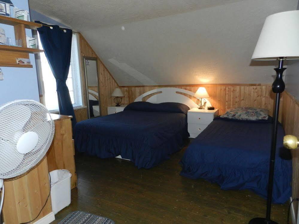 Auberge Chez Caro Sacre-Coeur Esterno foto
